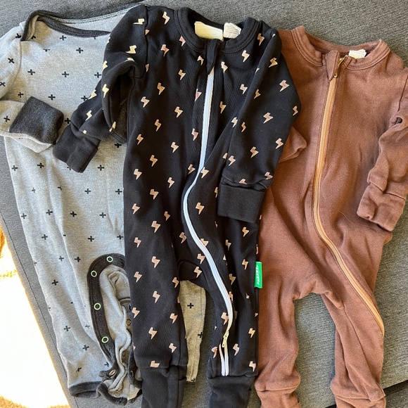 Baby boys winter sleepers footed organic cotton long sleeved onesie Bundle of 3 - Picture 1 of 4